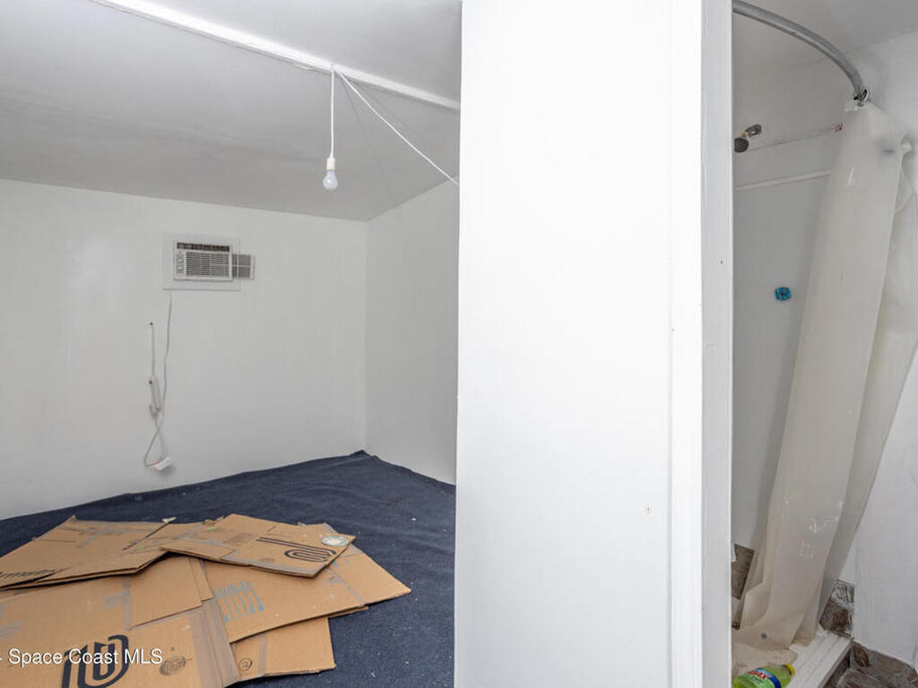 1064 Cabot Drive, Palm Bay, FL 32905