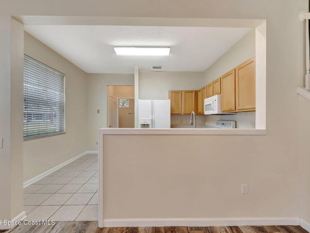 1006 Vista Cay Court, Brandon, FL 33510