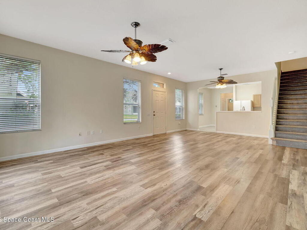 1006 Vista Cay Court, Brandon, FL 33510