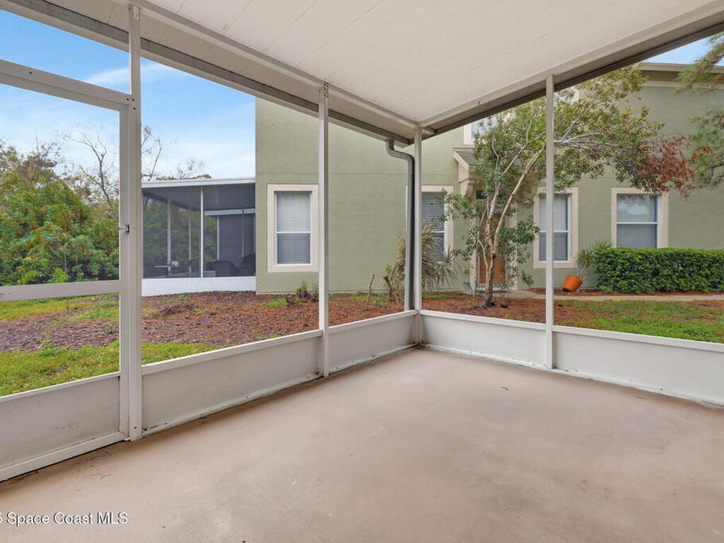 1006 Vista Cay Court, Brandon, FL 33510