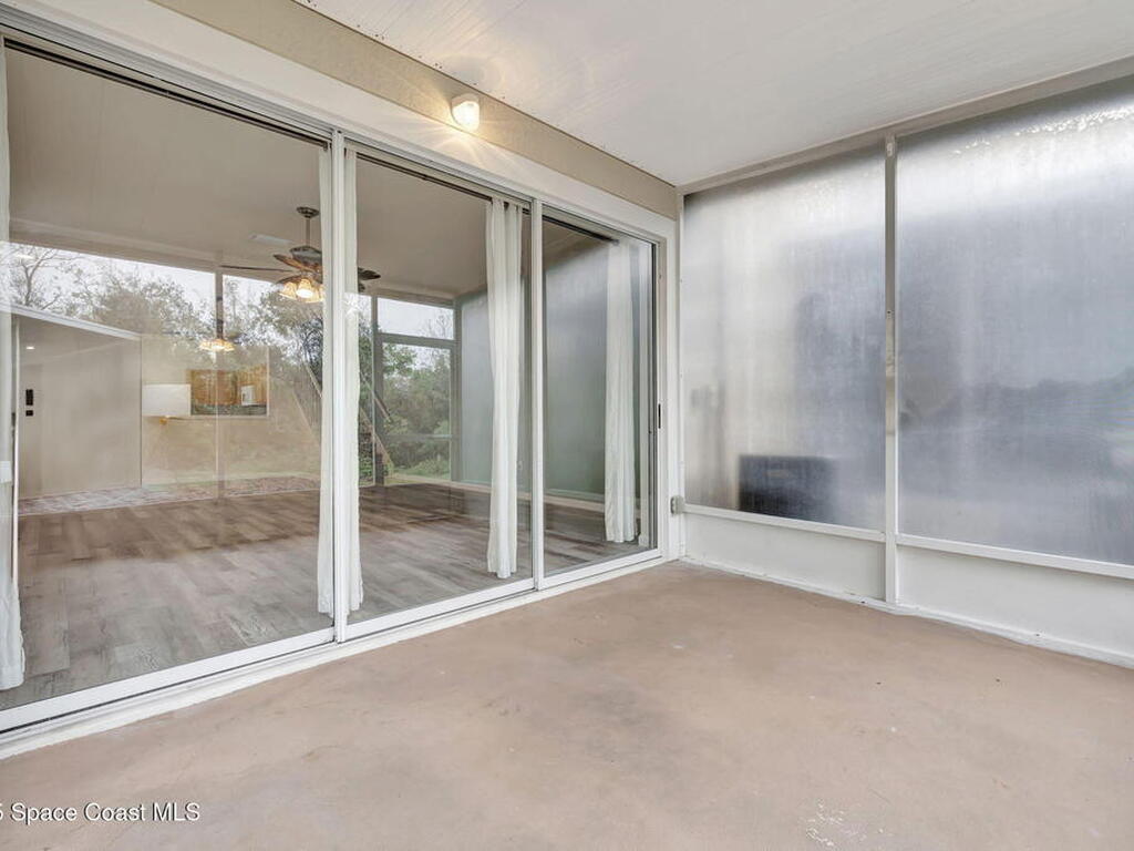 1006 Vista Cay Court, Brandon, FL 33510