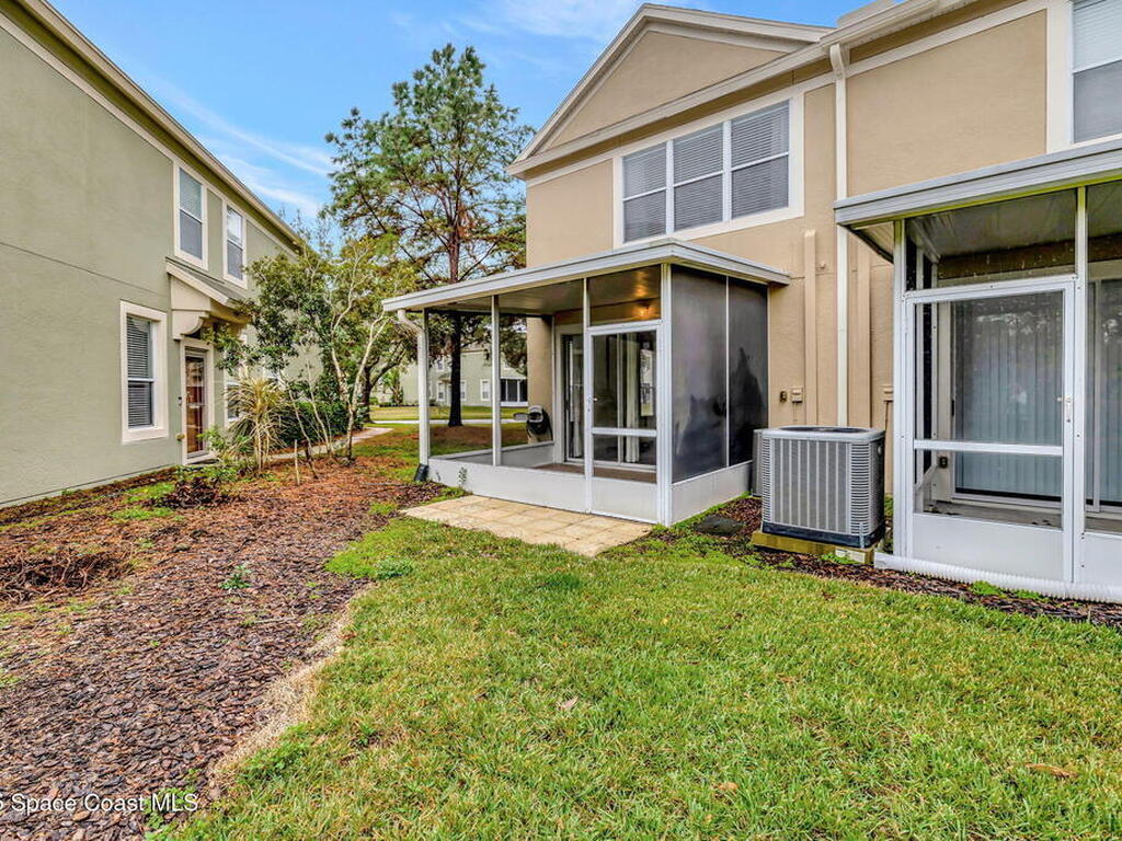 1006 Vista Cay Court, Brandon, FL 33510