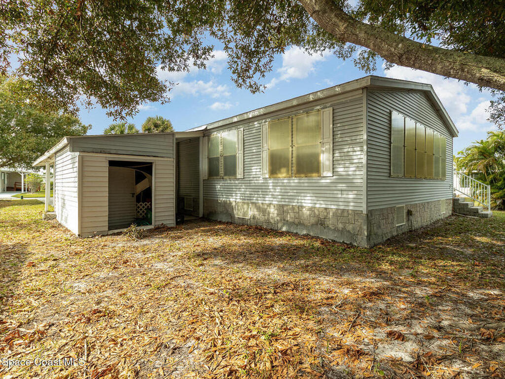 1108 Indigo Drive, Barefoot Bay, FL 32976