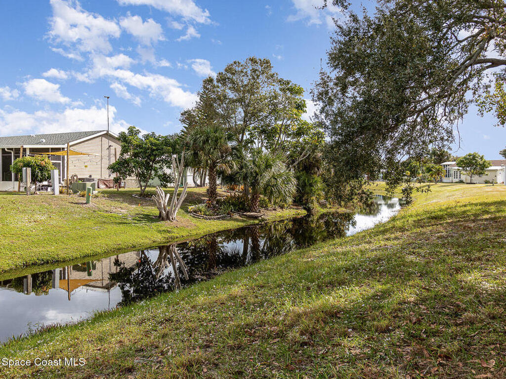 1108 Indigo Drive, Barefoot Bay, FL 32976