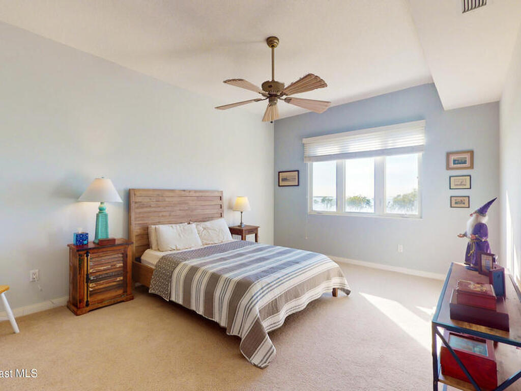 27 Harbour Isle Drive, Hutchinson Island, FL 34949