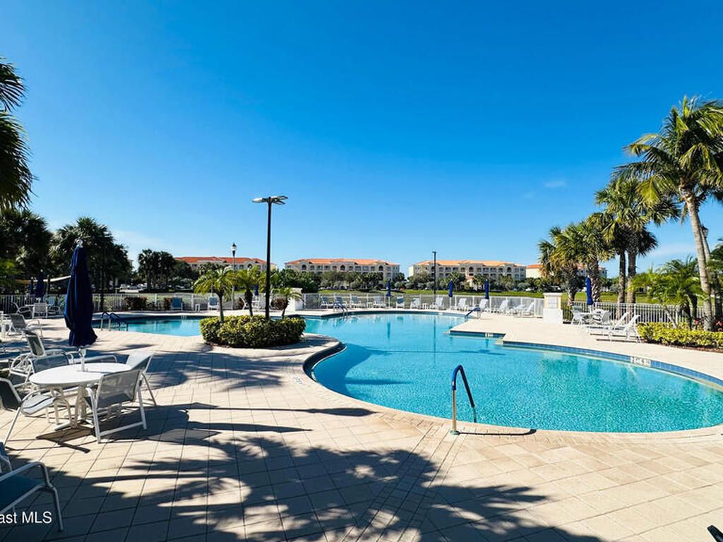 27 Harbour Isle Drive, Hutchinson Island, FL 34949
