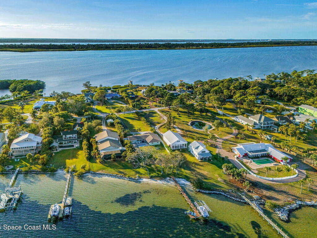 2898 Newfound Harbor Drive, Merritt Island, FL 32952