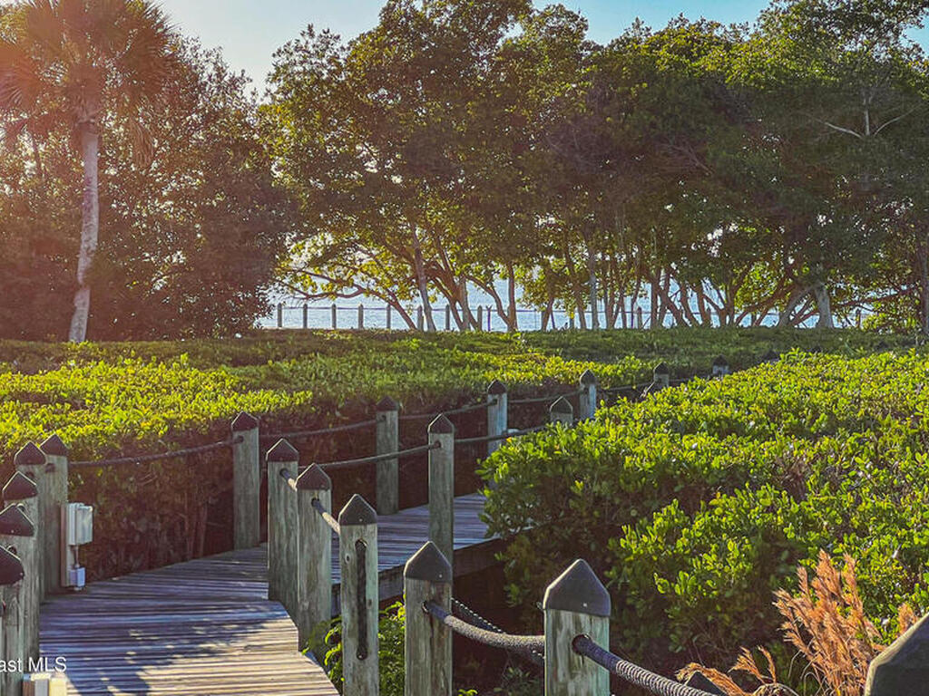 5601 Sea Lavender Place, Melbourne Beach, FL 32951