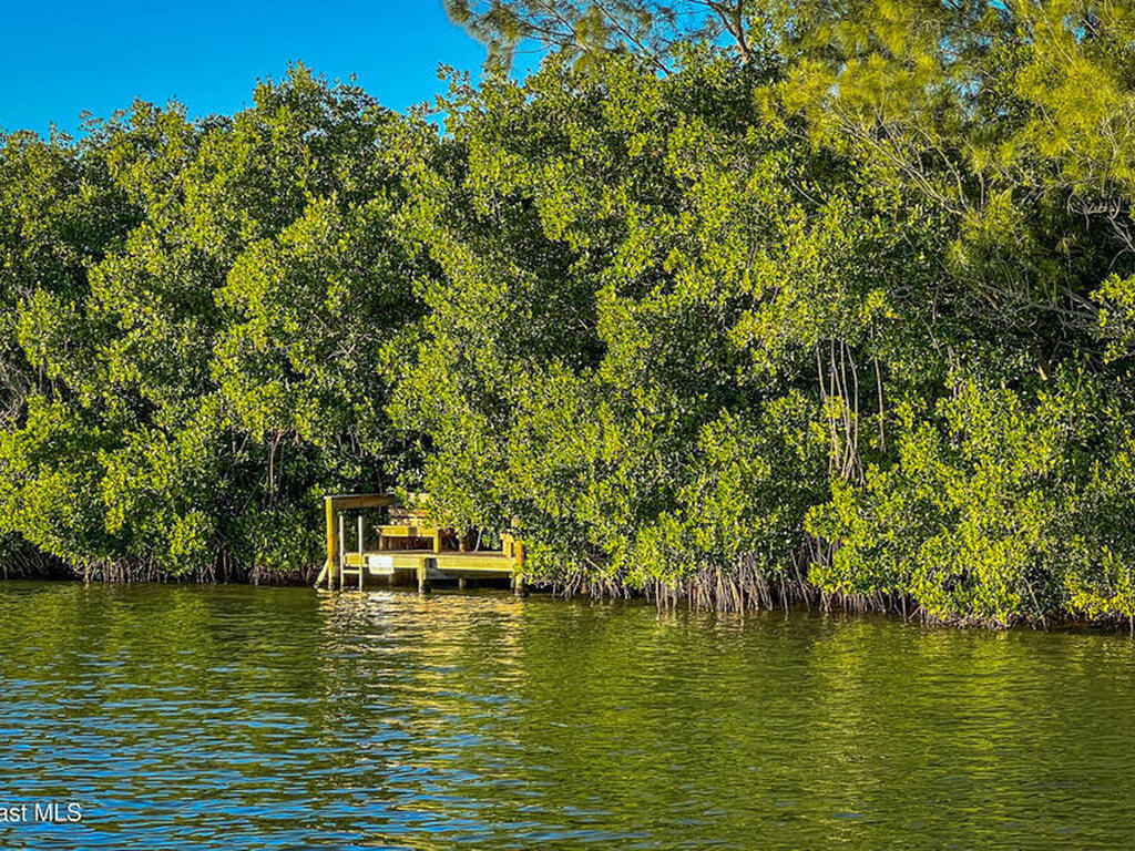 5601 Sea Lavender Place, Melbourne Beach, FL 32951