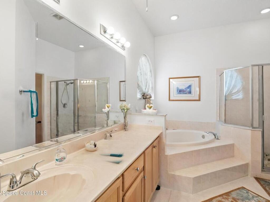 1916 Fabien Circle, Melbourne, FL 32940