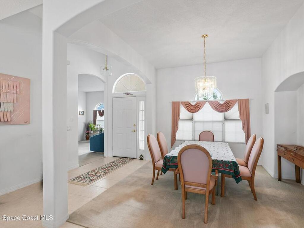 1916 Fabien Circle, Melbourne, FL 32940