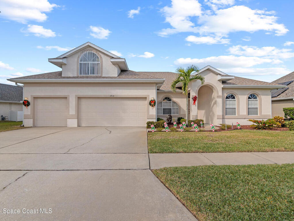 1916 Fabien Circle, Melbourne, FL 32940
