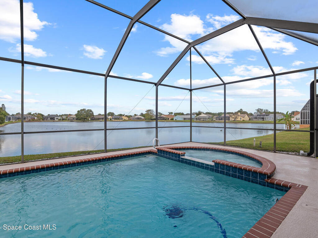 1916 Fabien Circle, Melbourne, FL 32940