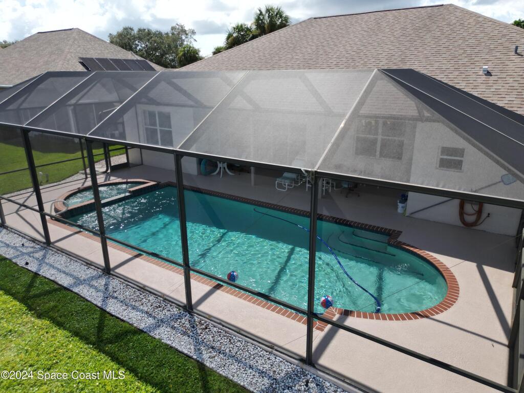1916 Fabien Circle, Melbourne, FL 32940