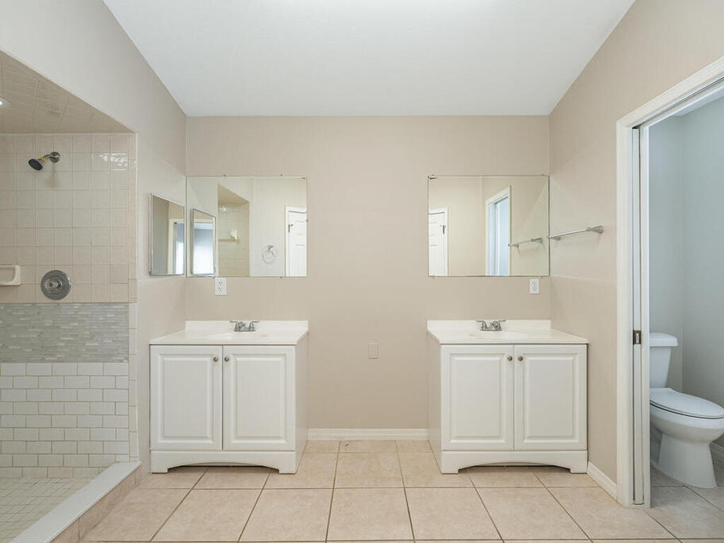 867 S Patrick Drive, Satellite Beach, FL 32937