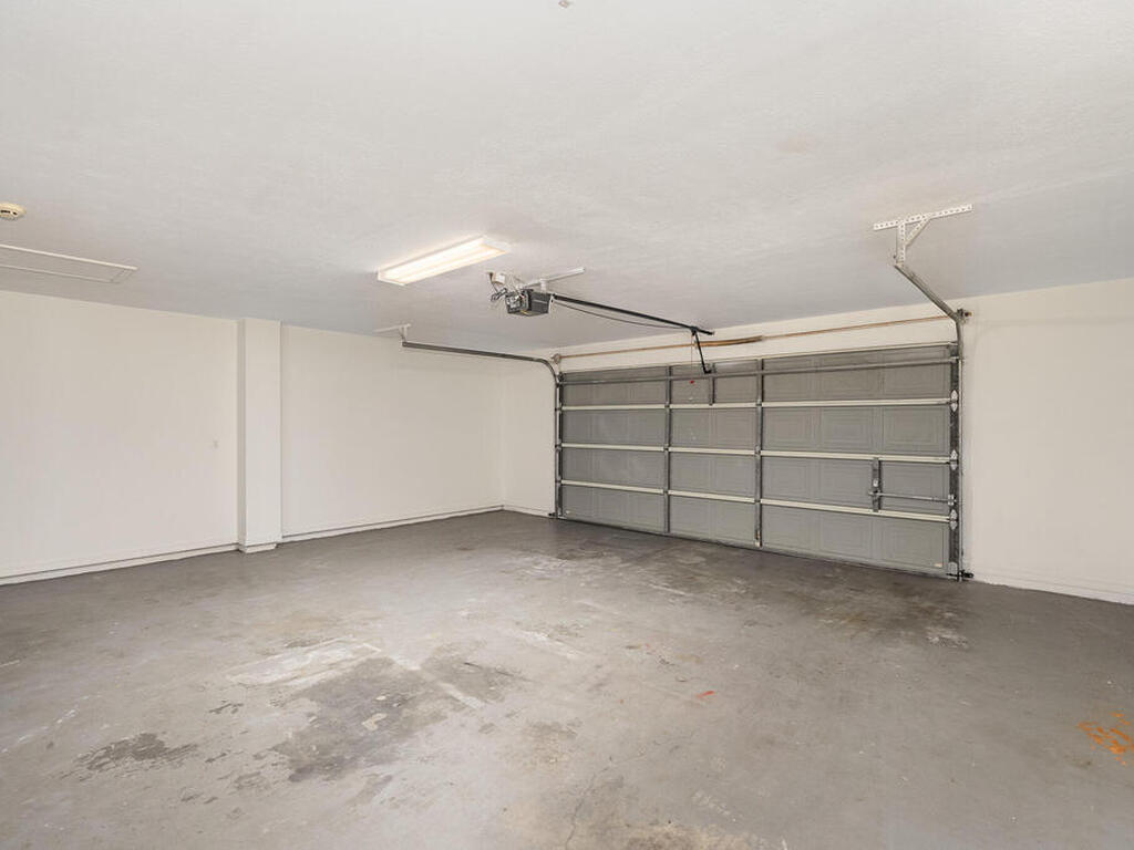867 S Patrick Drive, Satellite Beach, FL 32937