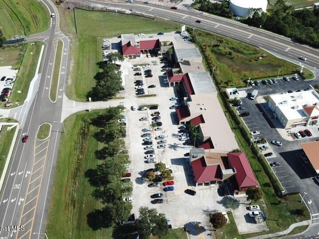 2955 Pineda Plaza Way, Melbourne, FL 32940