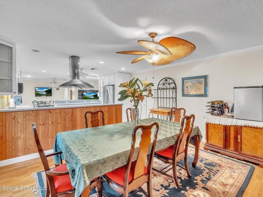 417 1st Avenue, Indialantic, FL 32903