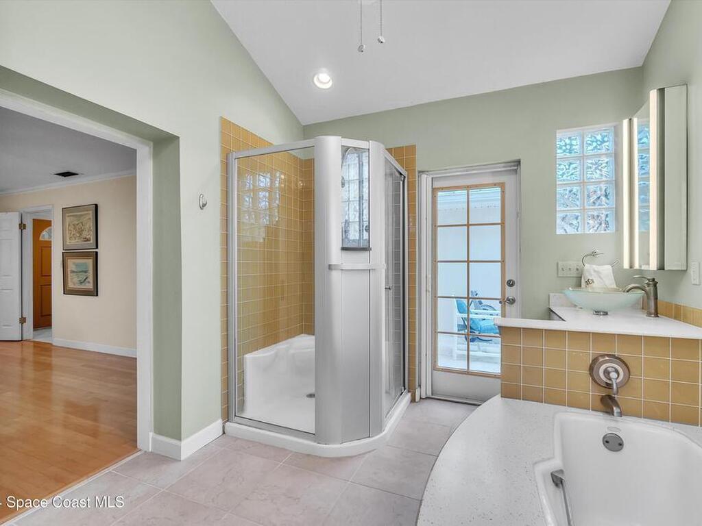 417 1st Avenue, Indialantic, FL 32903