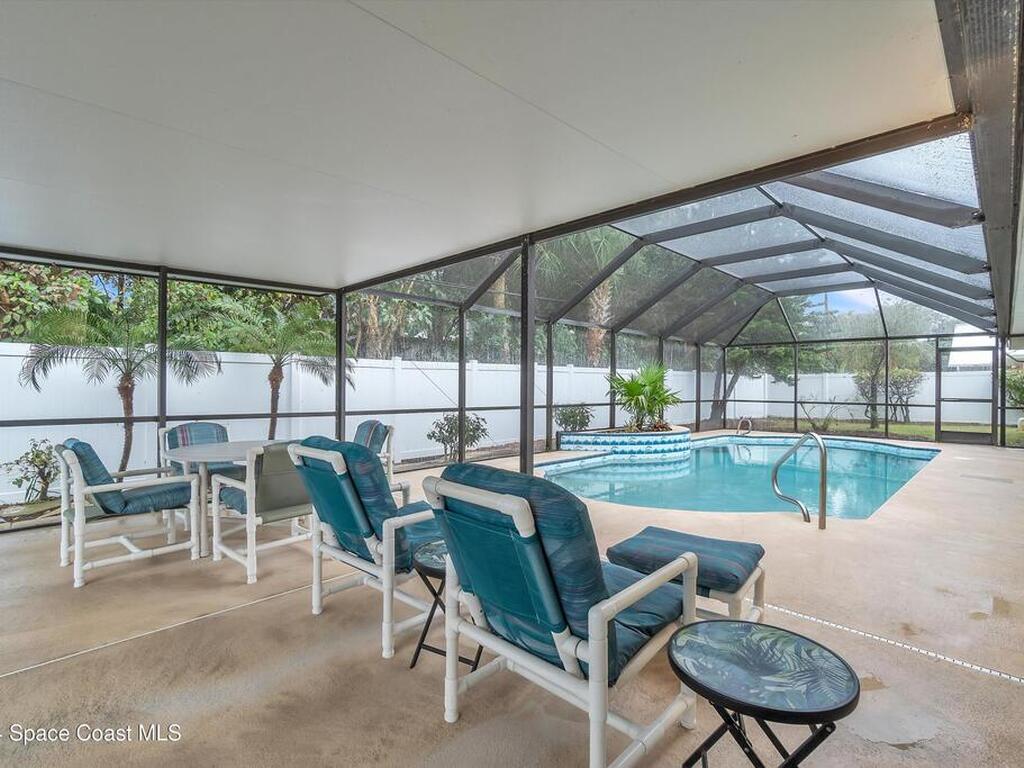 417 1st Avenue, Indialantic, FL 32903