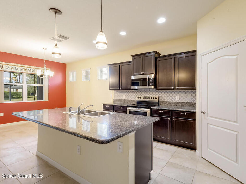2342 Planter Ridge Court, Palm Bay, FL 32909