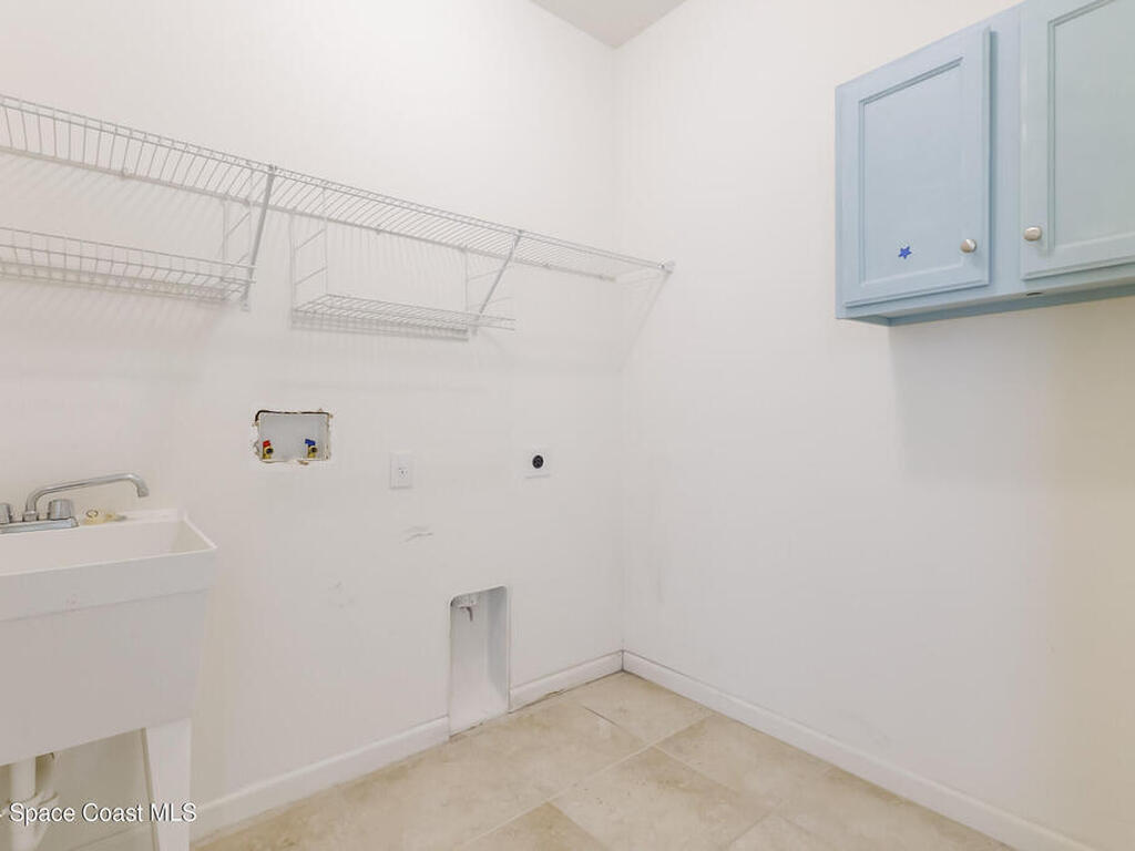 2342 Planter Ridge Court, Palm Bay, FL 32909