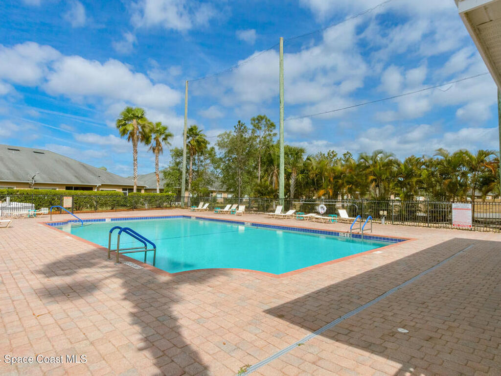 2342 Planter Ridge Court, Palm Bay, FL 32909