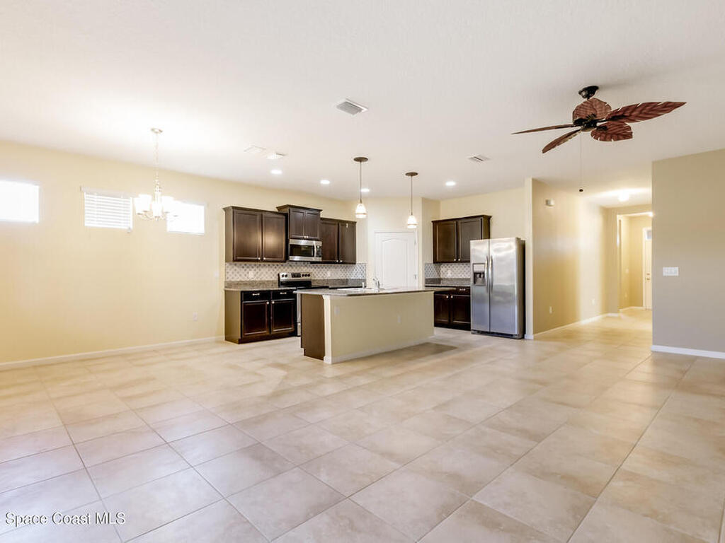 2342 Planter Ridge Court, Palm Bay, FL 32909
