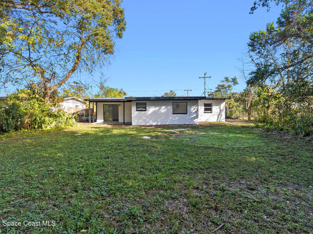 180 N Christmas Hill Road, Titusville, FL 32796