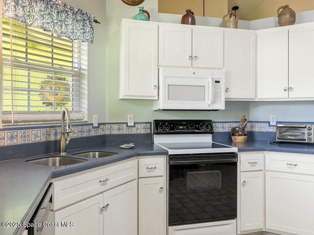 6820 Angeles Road, Melbourne Beach, FL 32951