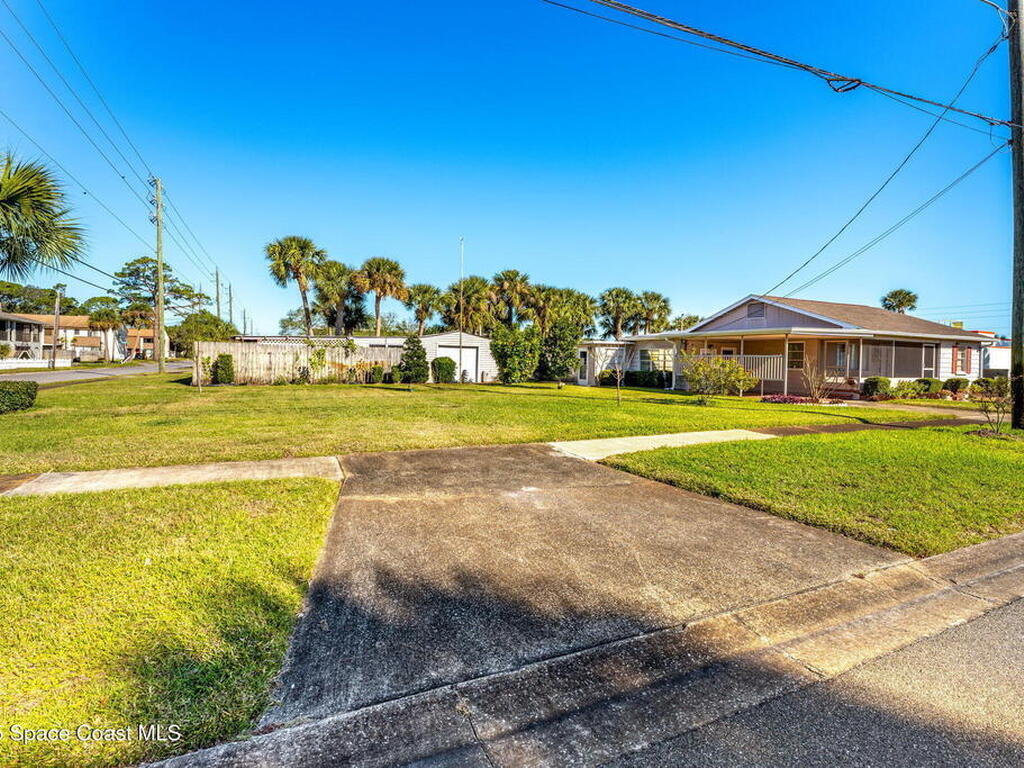 112 Delespine Avenue, Titusville, FL 32780