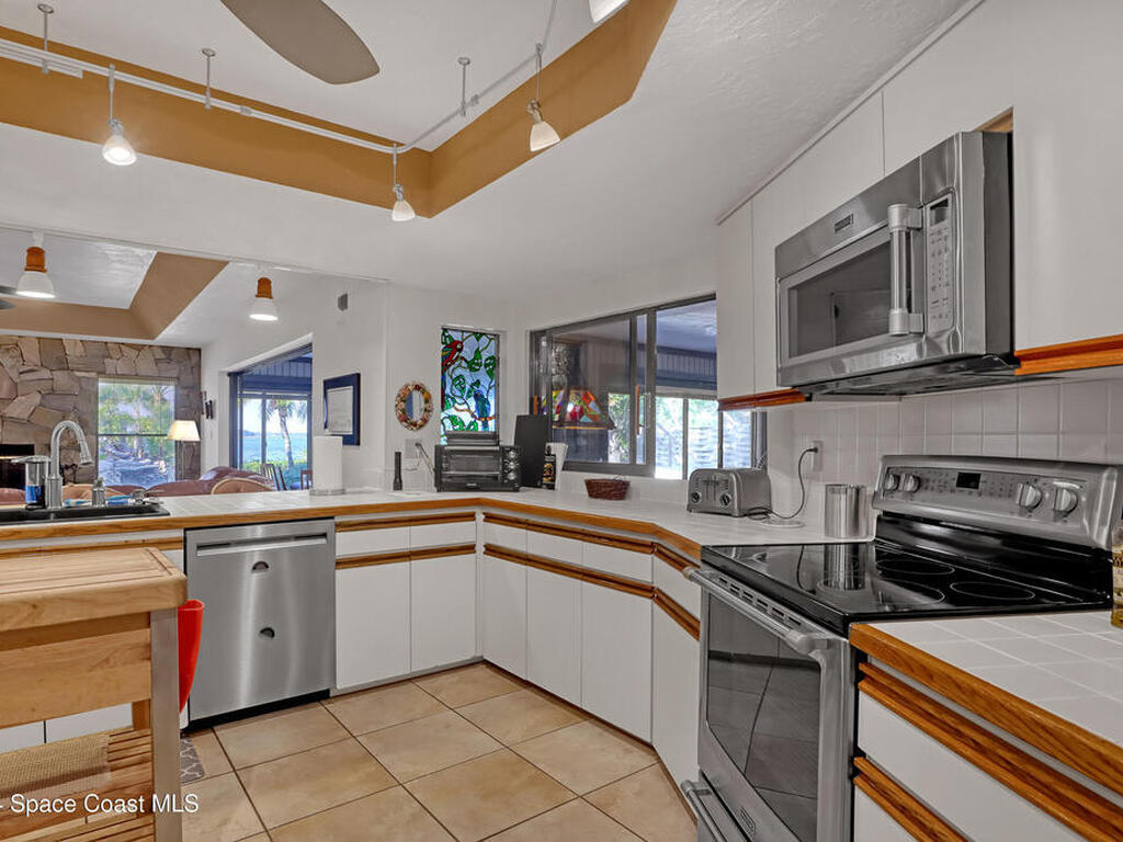 1940 Gates Rd Road, Merritt Island, FL 32952