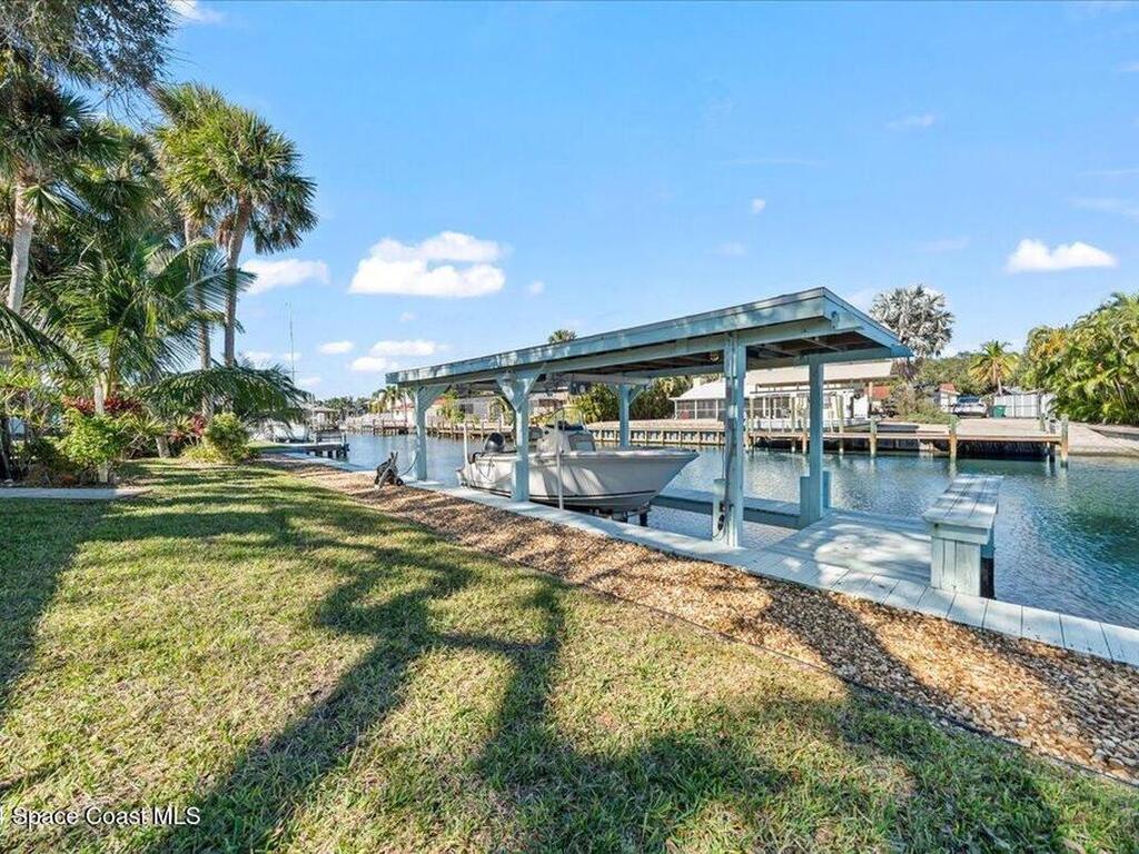 322 Arrowhead Lane, Melbourne Beach, FL 32951
