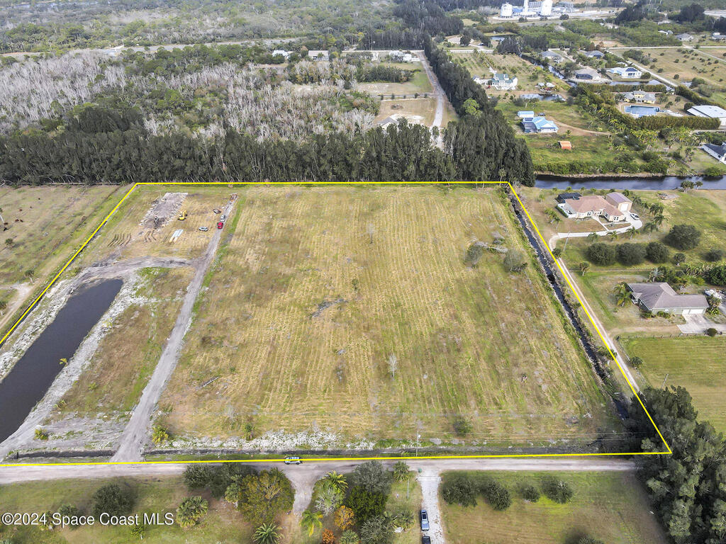 1324 Panther Lane, Merritt Island, FL 32953
