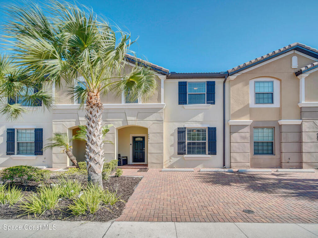 8891 Geneve Court, Kissimmee, FL 34747