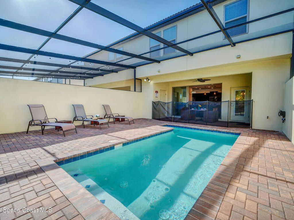 8891 Geneve Court, Kissimmee, FL 34747