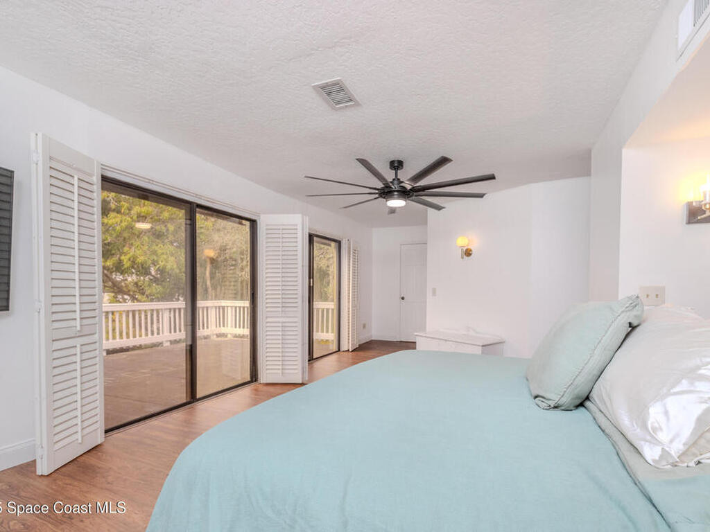 5925 Riverside Drive, Melbourne Beach, FL 32951