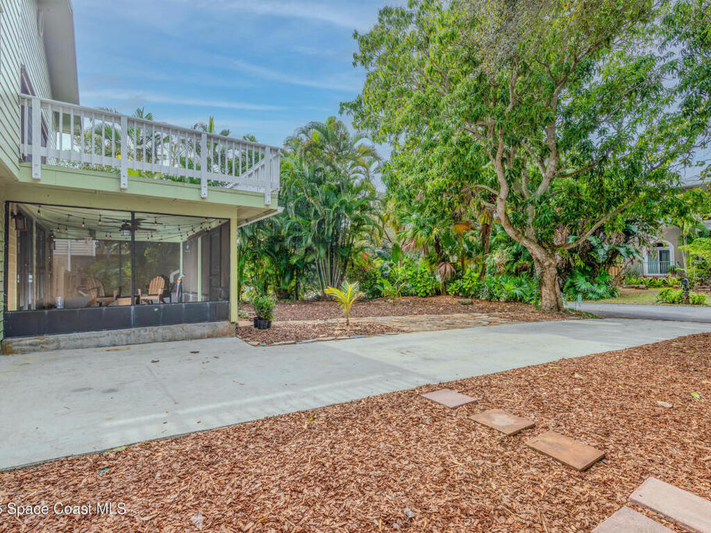 5925 Riverside Drive, Melbourne Beach, FL 32951