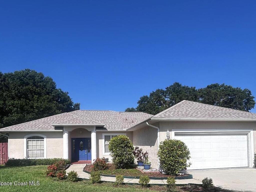 833 Parkwood Avenue, Titusville, FL 32796