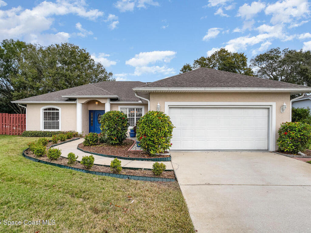 833 Parkwood Avenue, Titusville, FL 32796