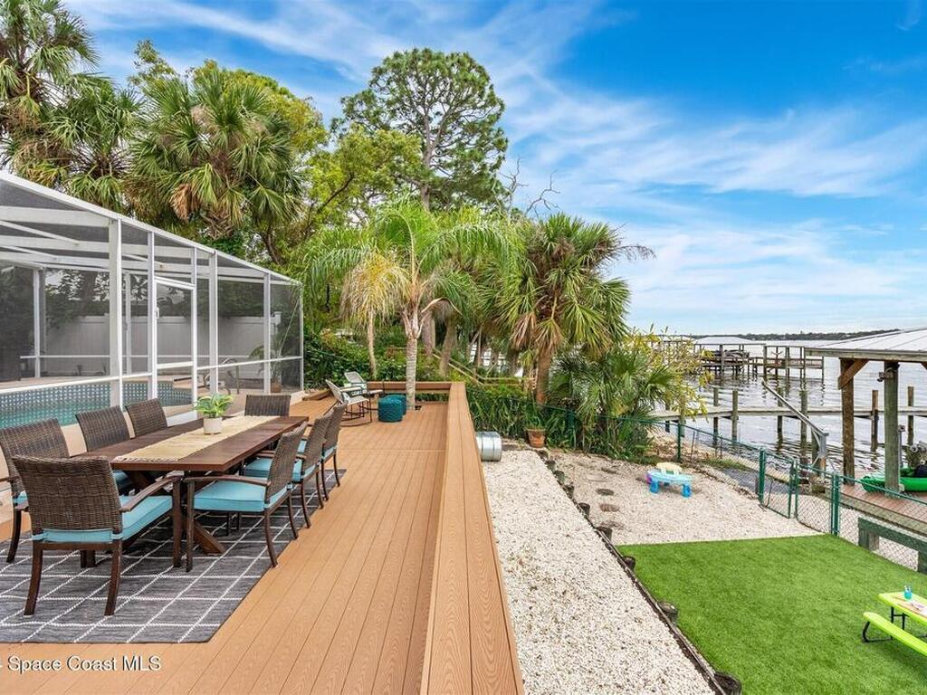 801 Grandview Drive, Merritt Island, FL 32952