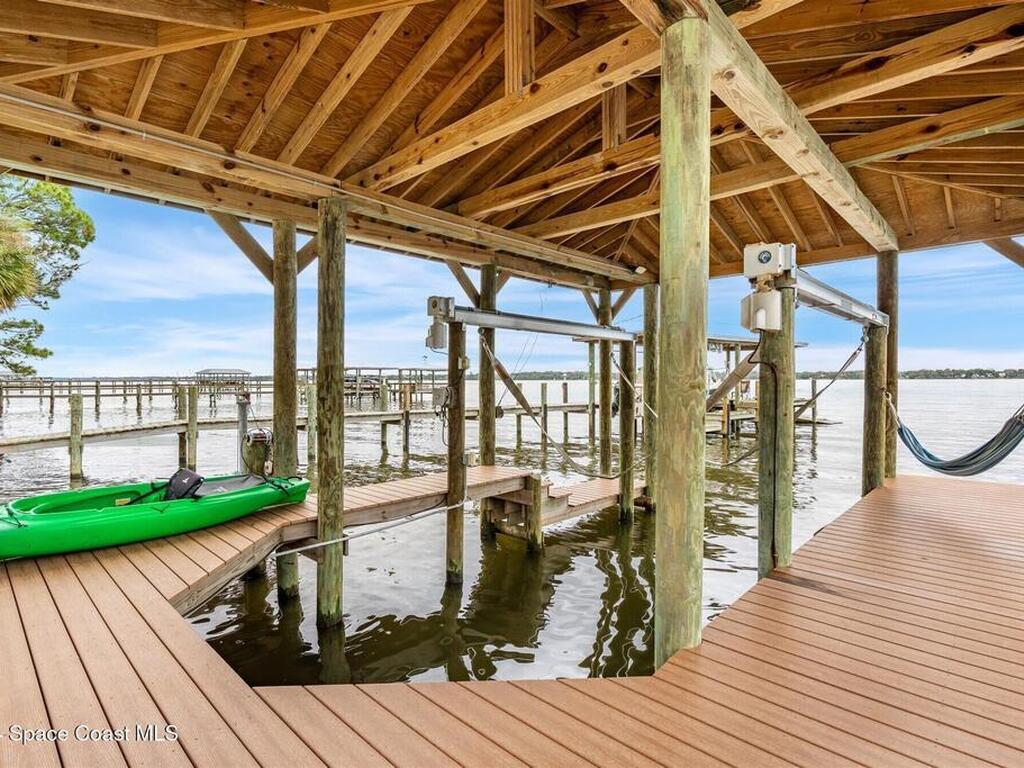801 Grandview Drive, Merritt Island, FL 32952