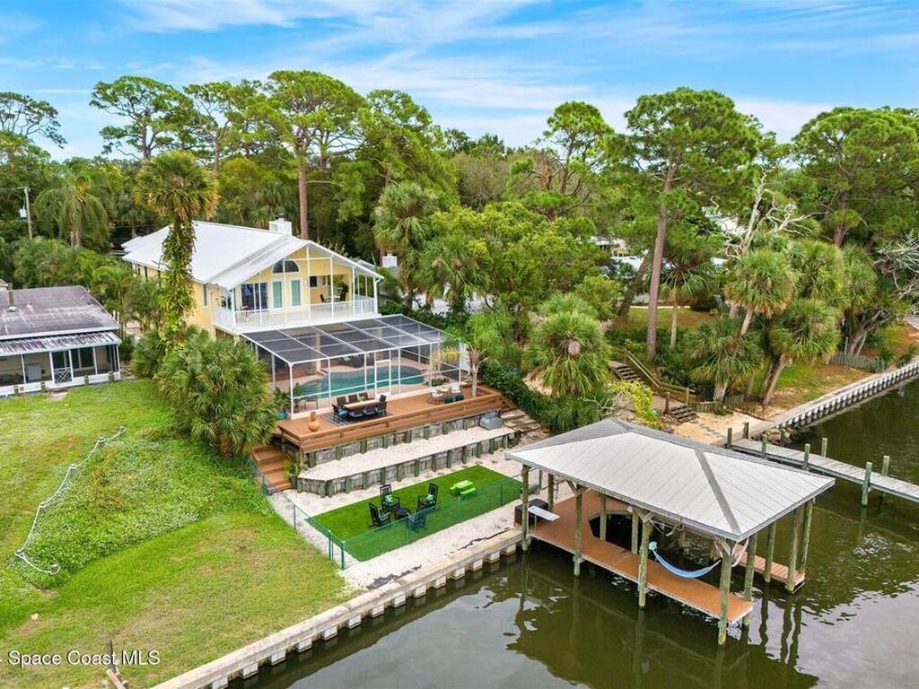 801 Grandview Drive, Merritt Island, FL 32952