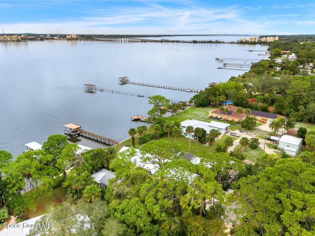 801 Grandview Drive, Merritt Island, FL 32952