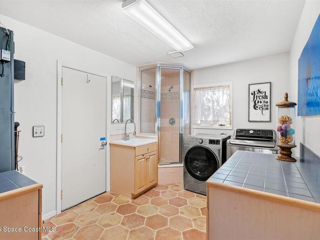 801 Grandview Drive, Merritt Island, FL 32952