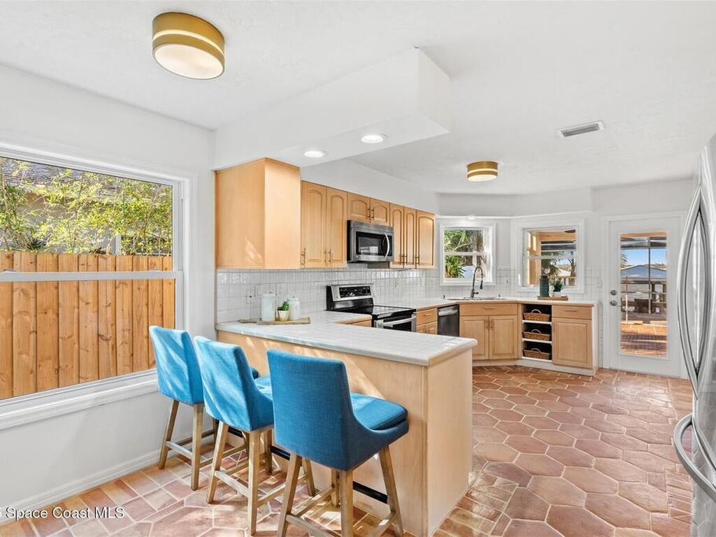 801 Grandview Drive, Merritt Island, FL 32952