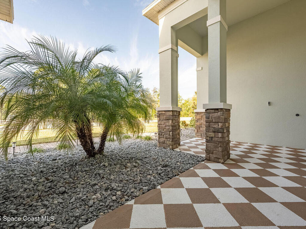 1984 Crossbill Drive, Titusville, FL 32796