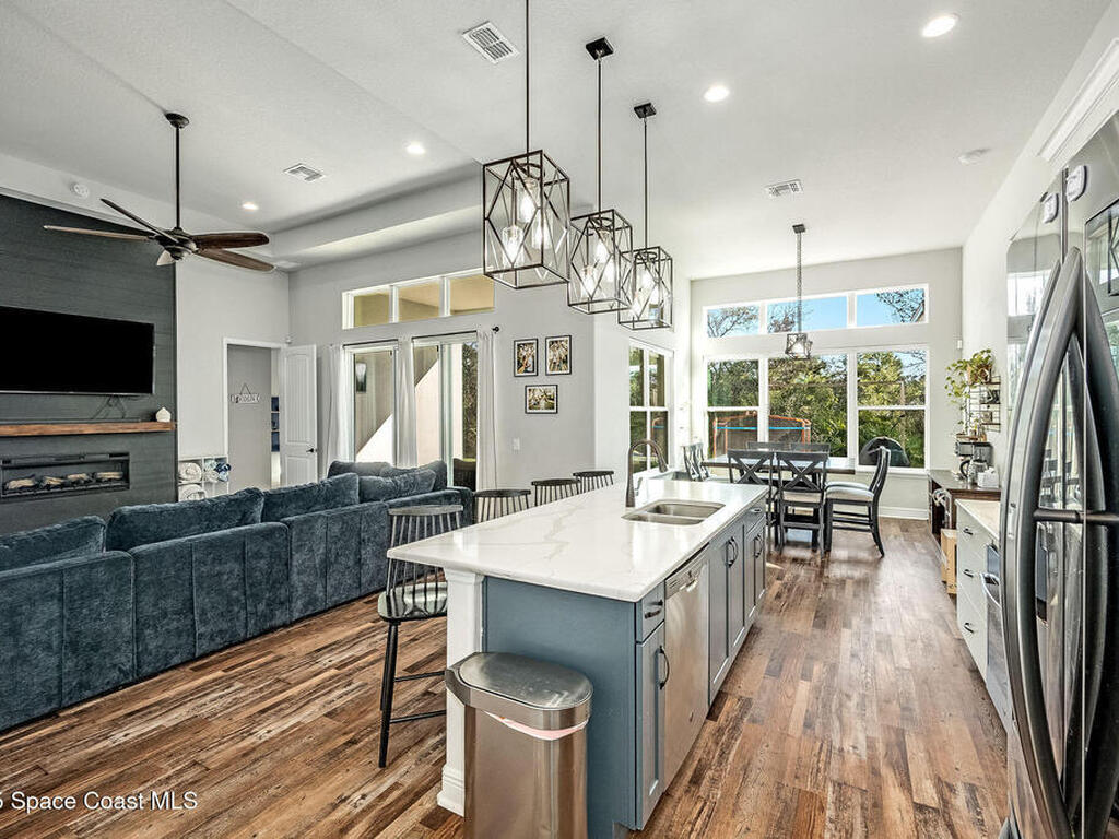 1984 Crossbill Drive, Titusville, FL 32796