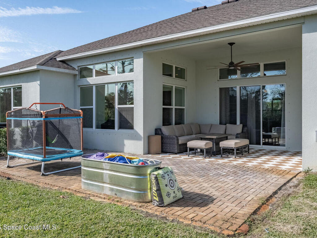 1984 Crossbill Drive, Titusville, FL 32796