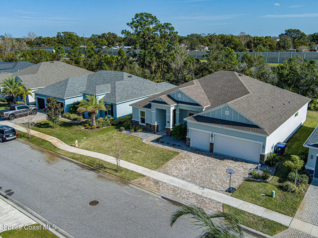 1984 Crossbill Drive, Titusville, FL 32796